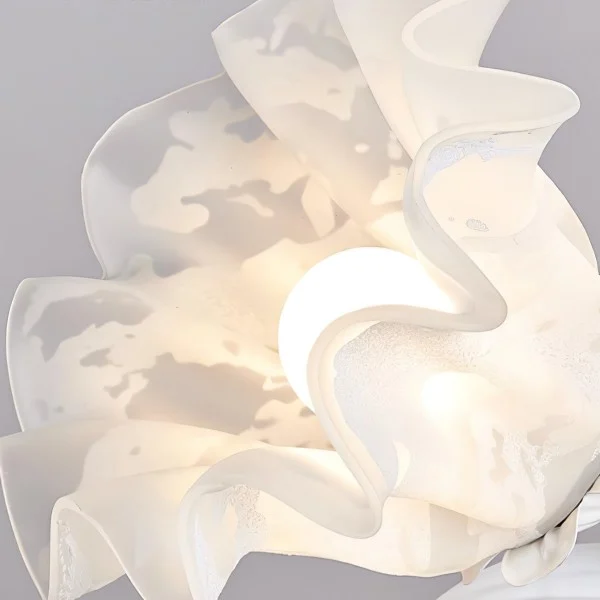 Blomstrende Vintage Bordlampe - Justerbar Elegance