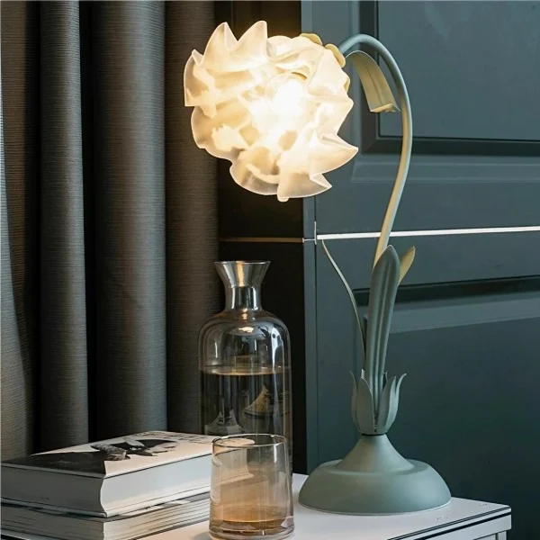 Blomstrende Vintage Bordlampe - Justerbar Elegance
