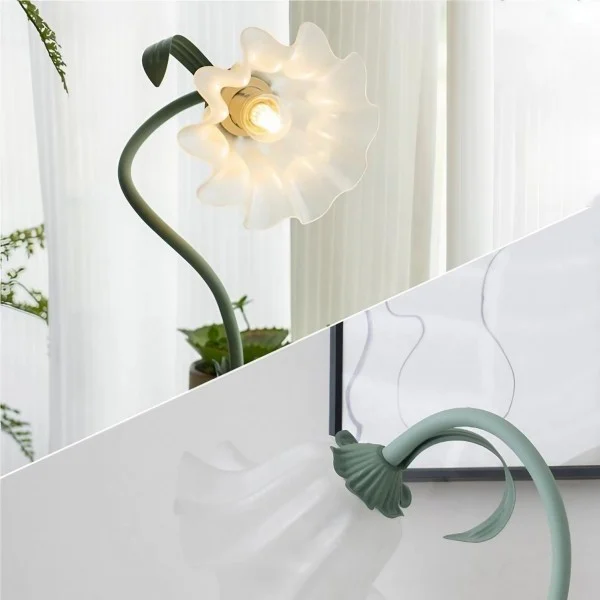 Blomstrende Vintage Bordlampe - Justerbar Elegance