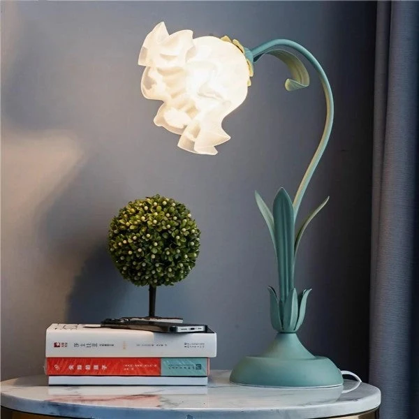 Blomstrende Vintage Bordlampe - Justerbar Elegance
