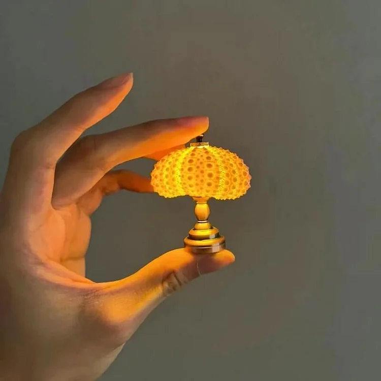Vintage Bordlampe med Glasdome & Havpindsvin Design
