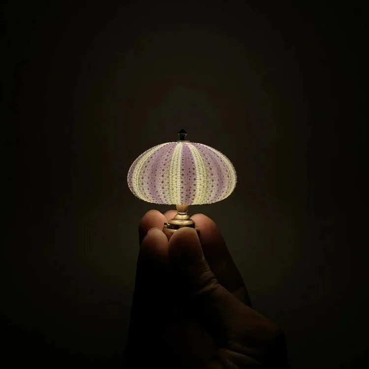 Vintage Bordlampe med Glasdome & Havpindsvin Design