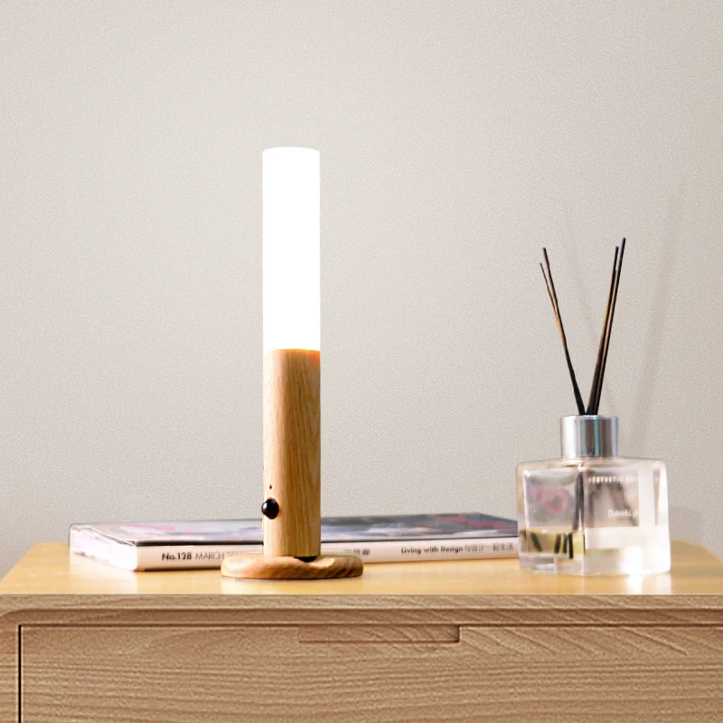 Smart LED Væglampe med Bevægelsessensor i Trædesign