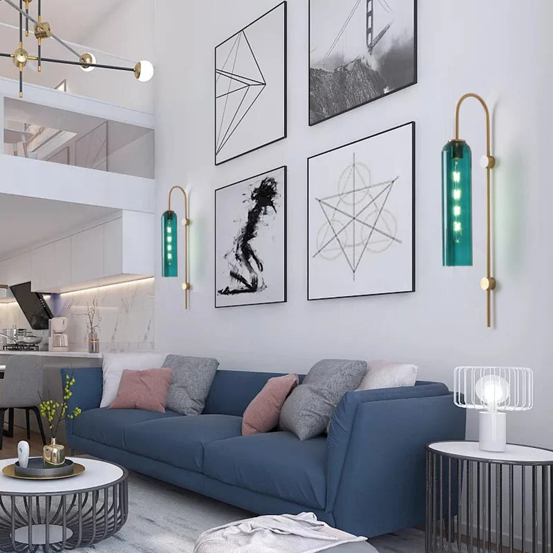 Elegant Væglampe i Glas og Metal – Stilfuld Belysning