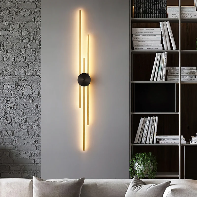Moderne LED Væglampe med Vertikal Jern Design, 18W