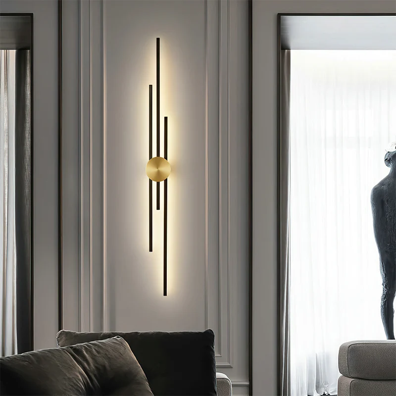 Moderne LED Væglampe med Vertikal Jern Design, 18W