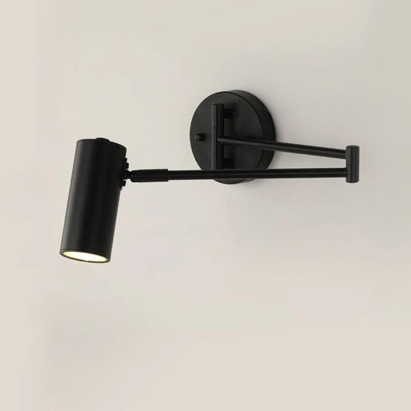 Elegant Væglampe med Justerbar Arm og Metal Skærm