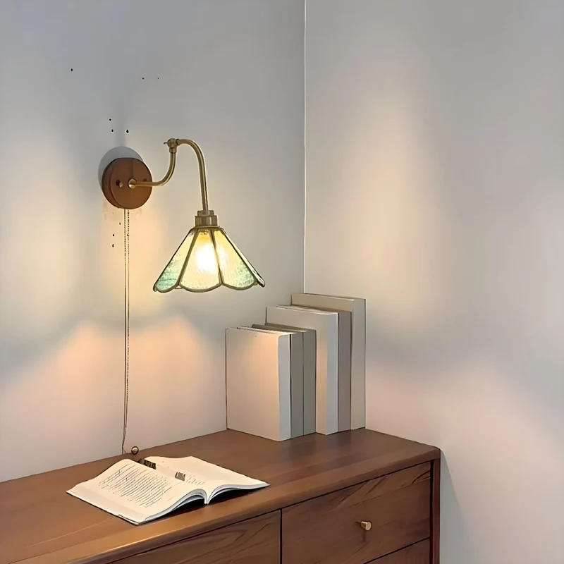 Vintage Væglampe i Messingglas – Skab Hygge i Hjemmet