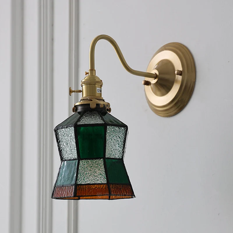 Væglampe med Vintage Glas – Stilfuld og Stemningsfuld Belysning