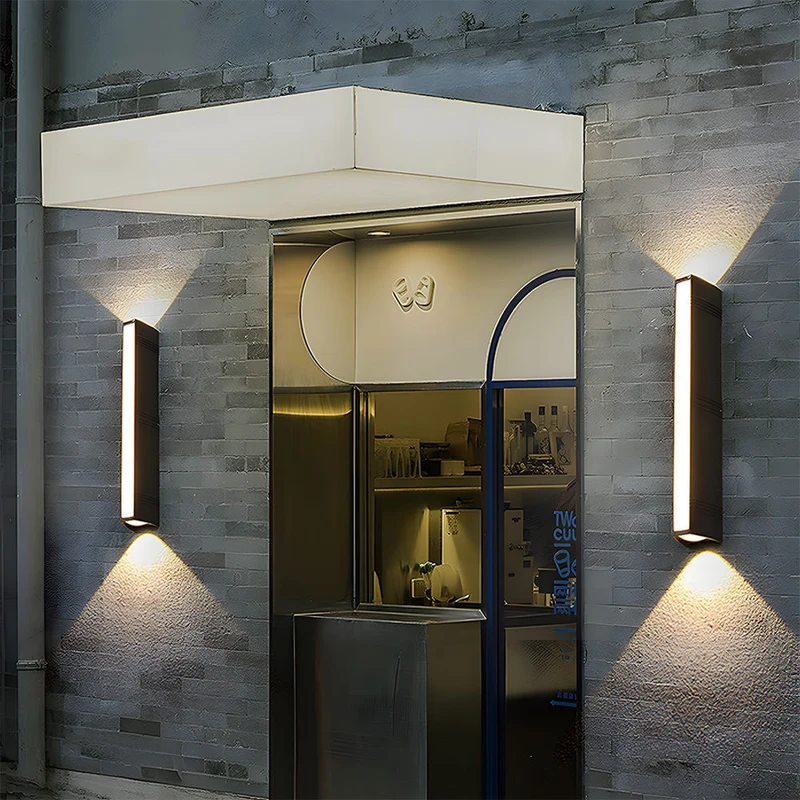 Vandtæt LED Udendørslampe med Moderne Design