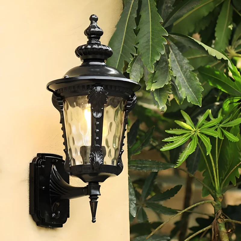 Udendørs Vintage Væglampe i Glas – Klassisk Elegance