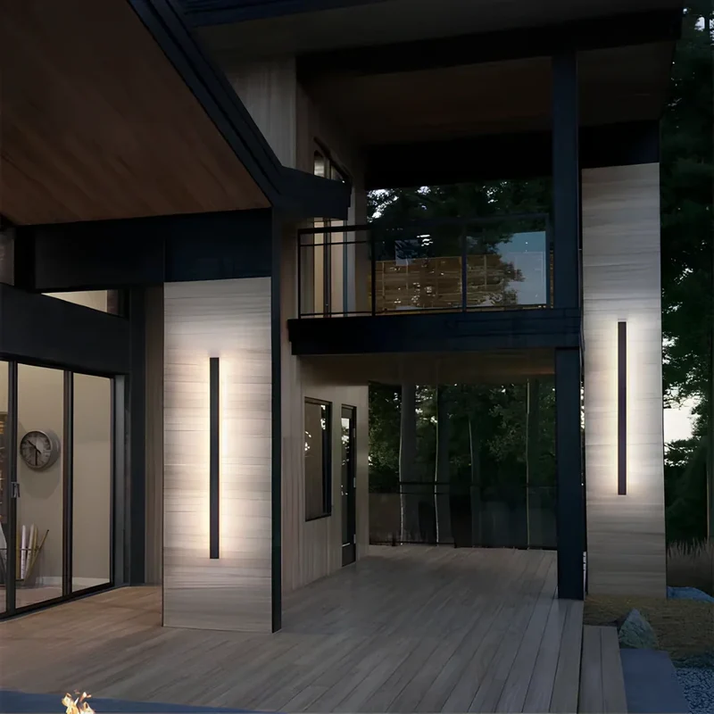 Elegant Udendørs Væglampe i Aluminium - Moderne LED Lys