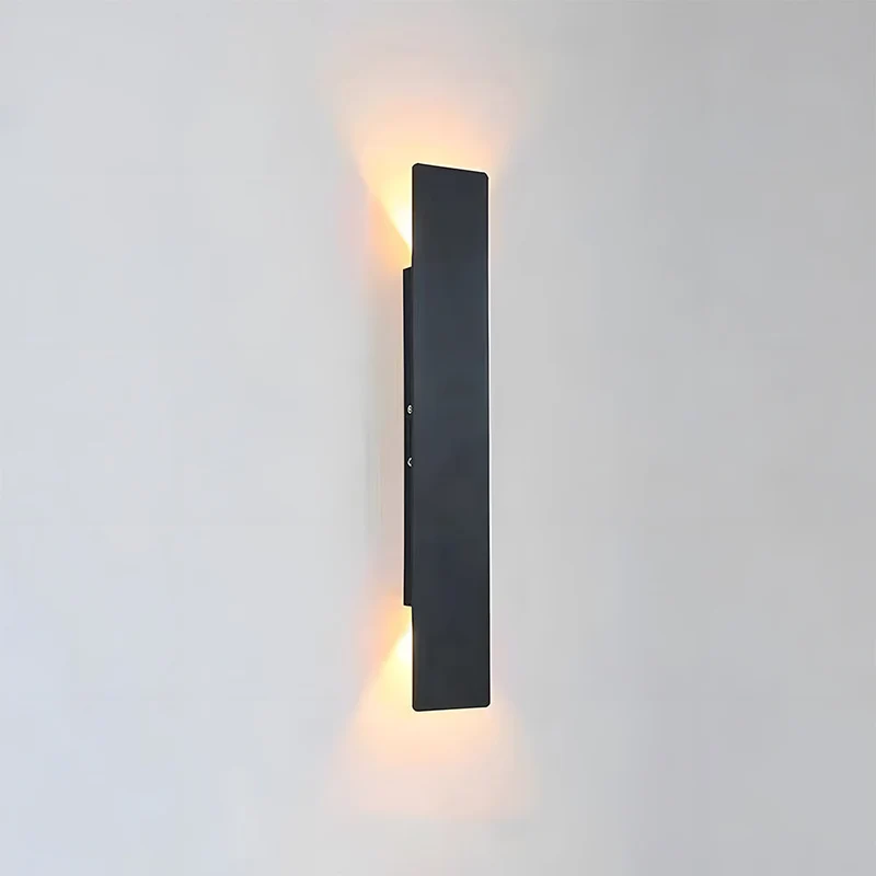 Vandtæt Udendørs Væglampe i Moderne Design, IP65 LED