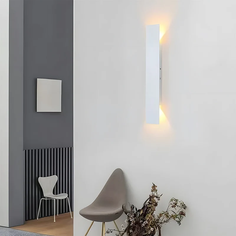 Vandtæt Udendørs Væglampe i Moderne Design, IP65 LED