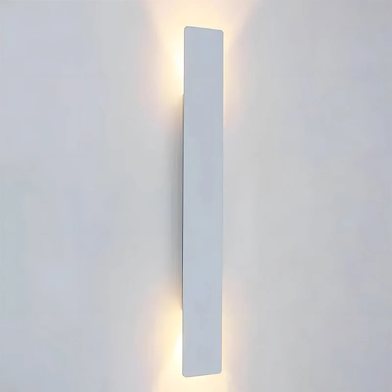 Vandtæt Udendørs Væglampe i Moderne Design, IP65 LED