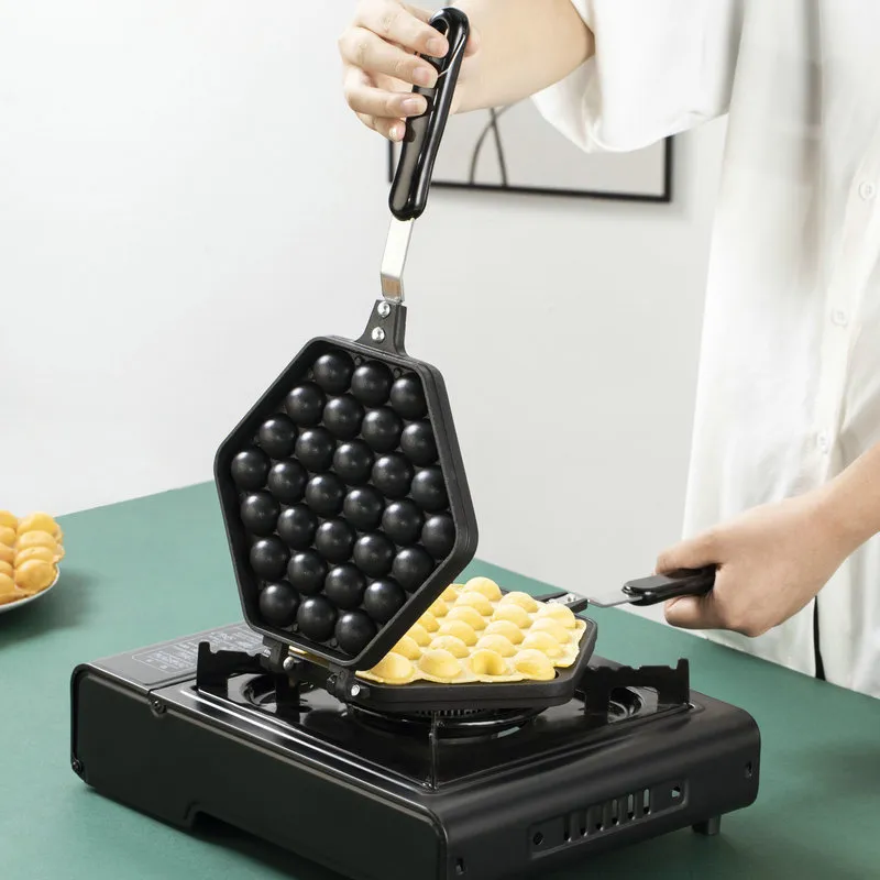 Non-Stick Bubble Egg Waffle Maker Pande