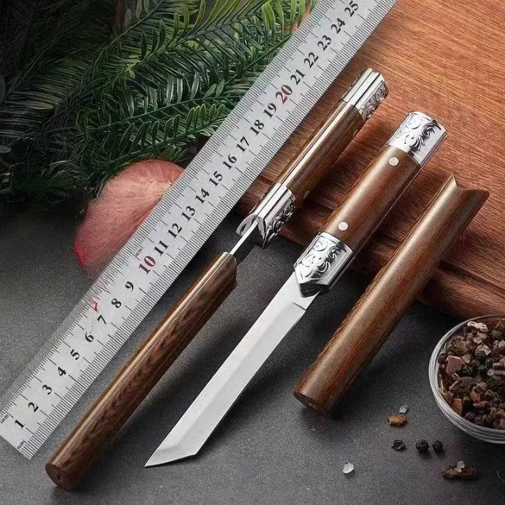 Håndlavet japansk-inspireret utility kniv med trækahåndtag