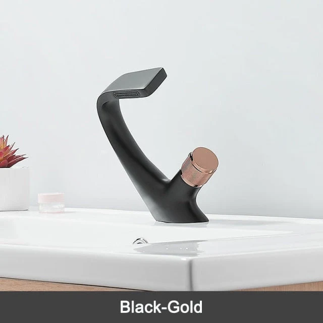 Kreativ Chrome Vandfald Elegant Vandhane