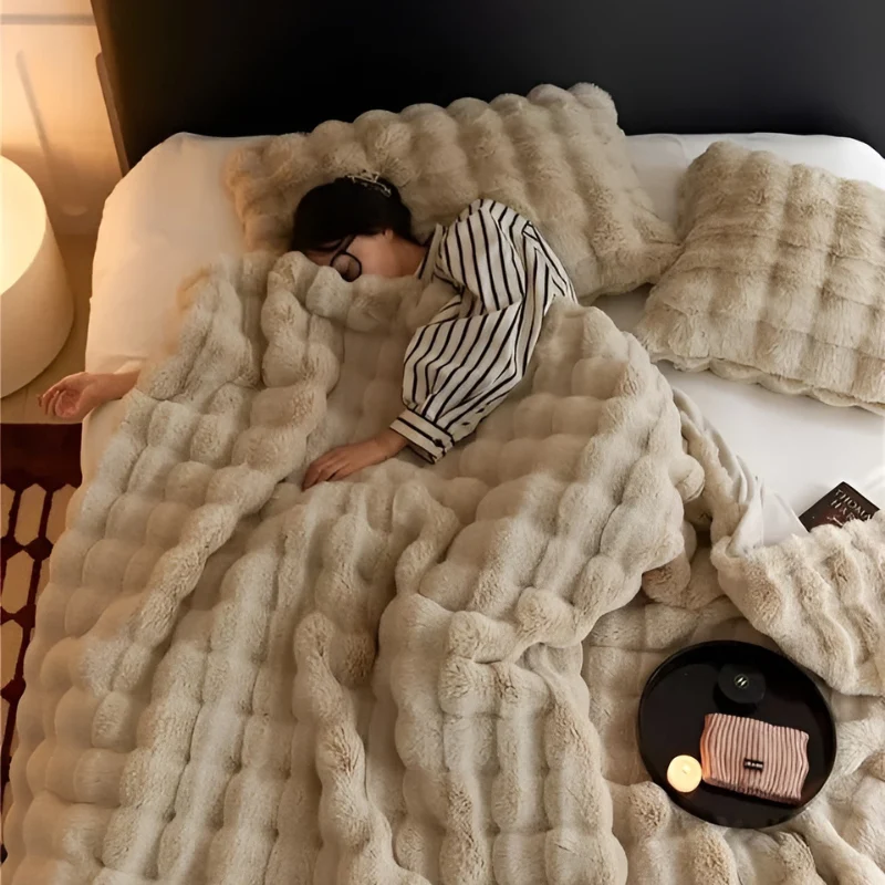 Blød Fleece Tæppe med Pelslook – Luksus & Komfort i Én
