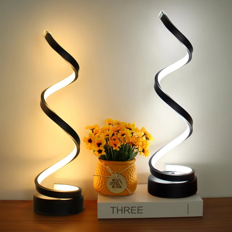 Elegant LED Bordlampe med Justerbar Lysstyrke og Design