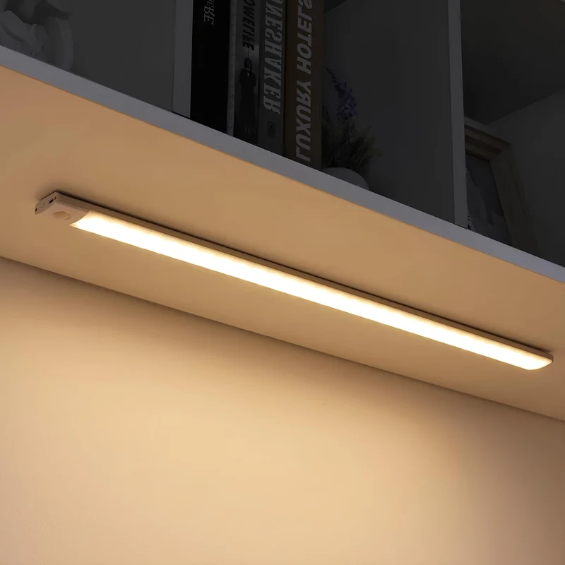 LED Væglampe med Bevægelsessensor og Genopladelig USB