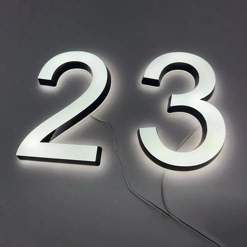 LED-husnummerlampe til personlig belysning af dit hjem