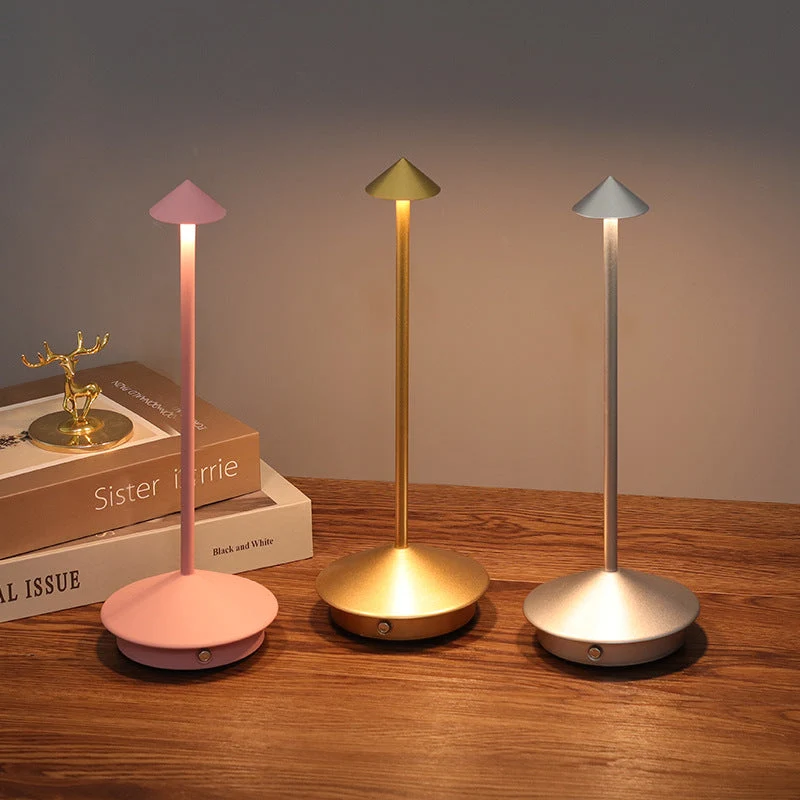 Elegante kabelløse LED-lampe til indendørs og udendørs brug