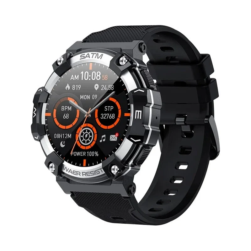 Robust smartwatch med militærdesign til udendørs aktiviteter