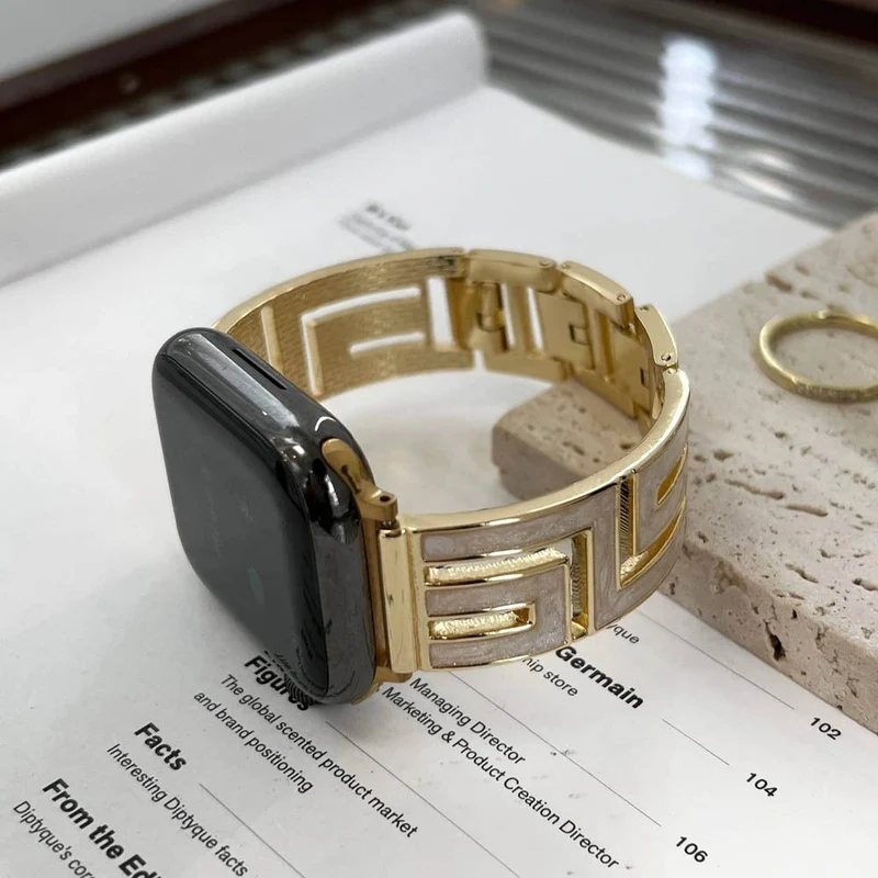 Firkantet rustfrit stål Apple Watch-rem til formelle lejligheder
