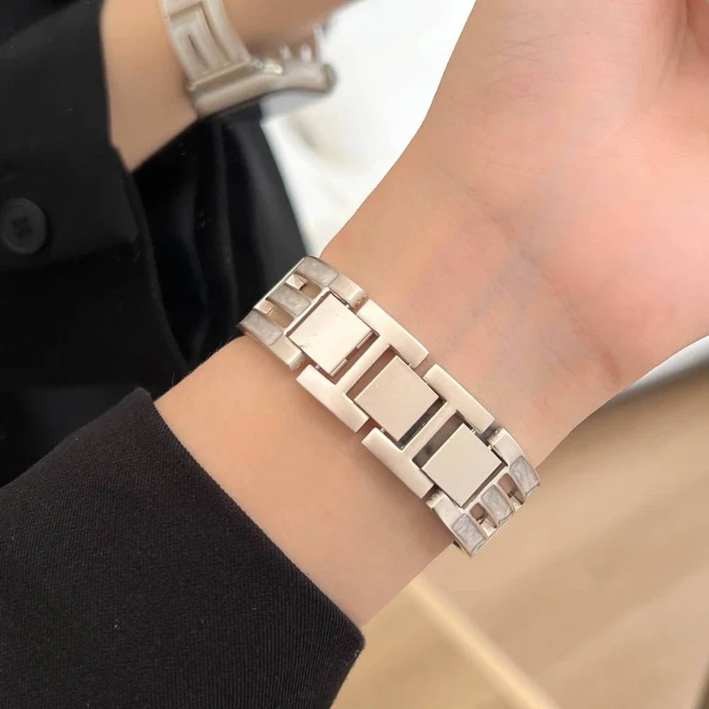 Firkantet rustfrit stål Apple Watch-rem til formelle lejligheder