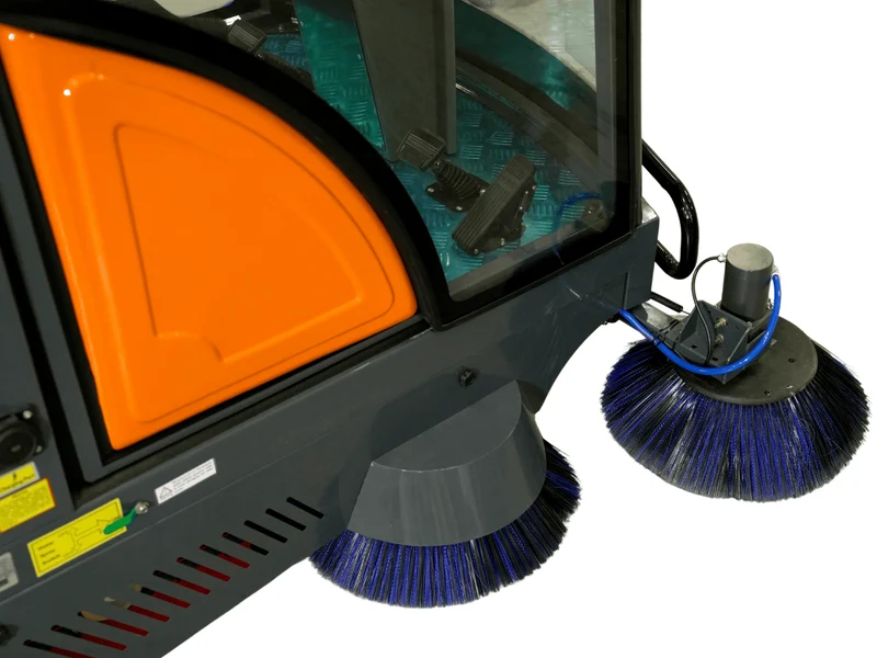 Kehrmaschine mit Kabine Graefer KM180-PRO inkl. Hochdruckreiniger