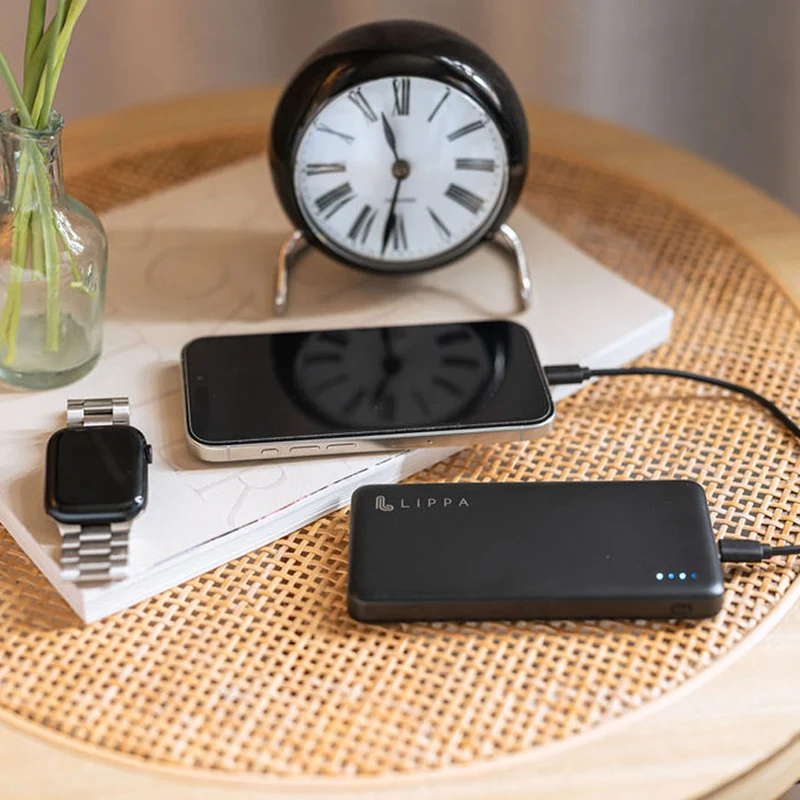 Lippa 10.000 mAh powerbank 18W USB-C PD og QC USB-A output, Sort