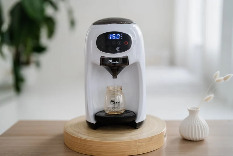 Momini Milk Formula Elite - Automatisk mælkemaskine til modermælkserstatning