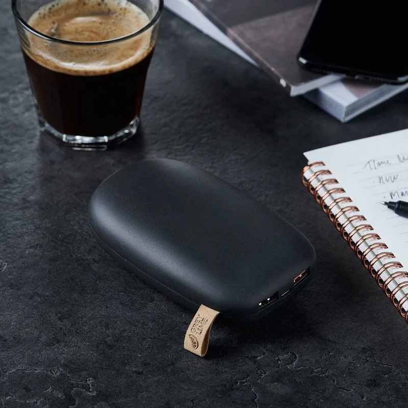 GreyLime Power Stone ll 10.400 mAh, USB-C PD og USB-A, Sort