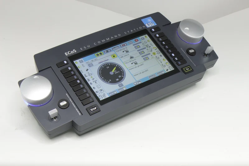 ESU 50220 ECoS Command Station (6A)