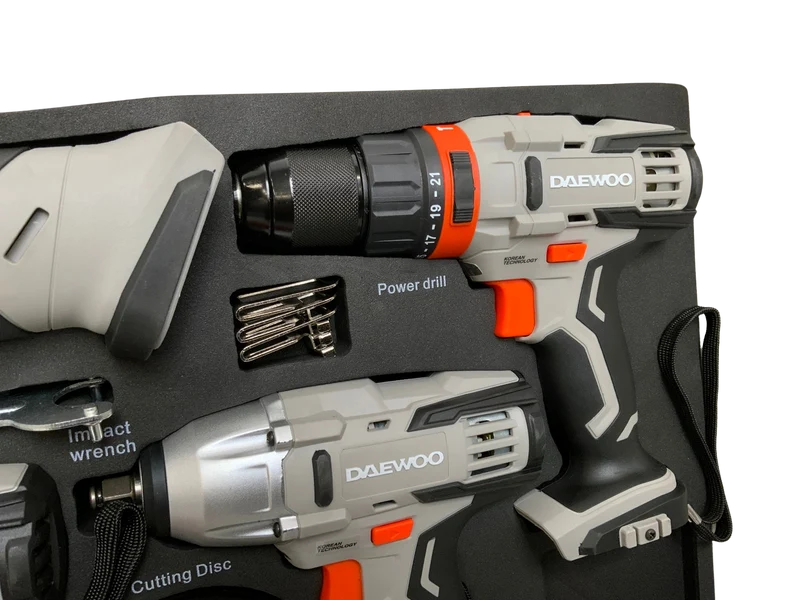 Daewoo Power-Tool Set 4 in 1