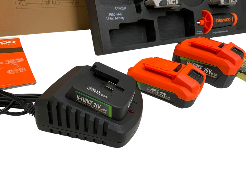 Daewoo Power-Tool Set 4 in 1