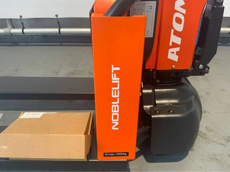 Elektrohubwagen Noblelift PTE15Q 24V 20Ah, Tragkraft 1.500 kg, Gabellänge 1.150mm