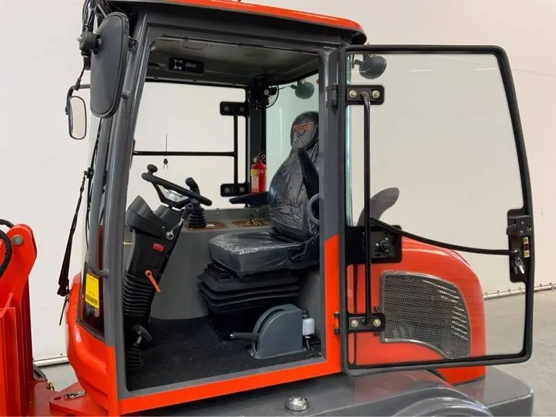 Radlader Hoflader EVERUN Modell ER 08 4WD