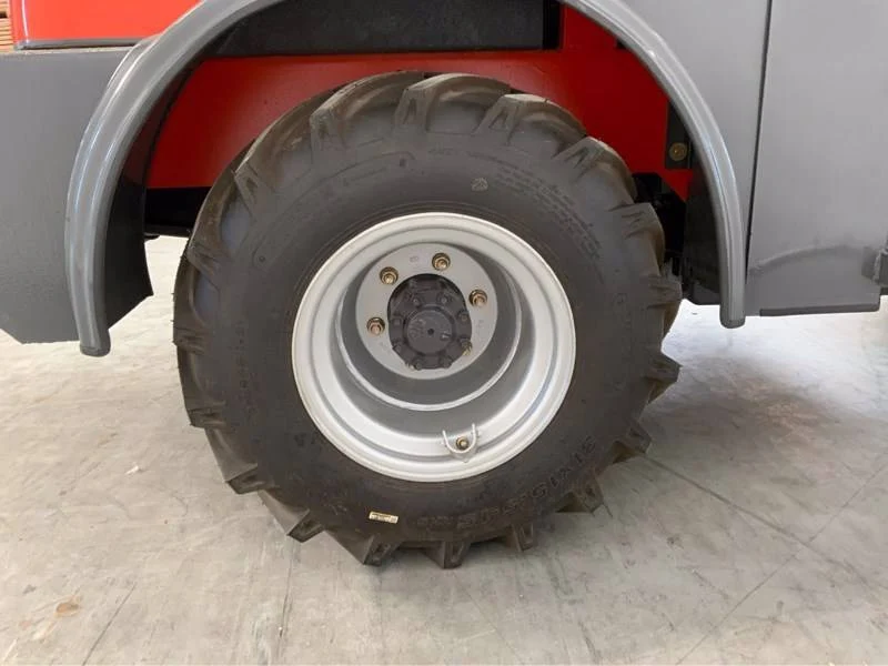 Radlader Hoflader EVERUN Modell ER 08 4WD