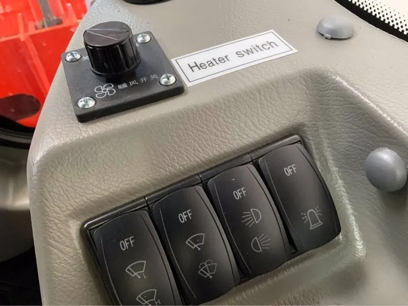 Radlader Hoflader EVERUN Modell ER 08 4WD