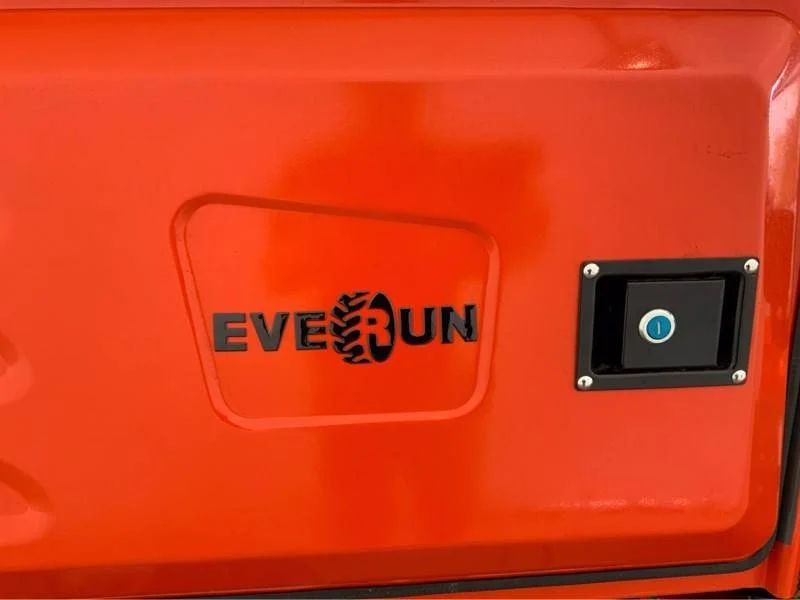 Radlader Hoflader EVERUN Modell ER 08 4WD