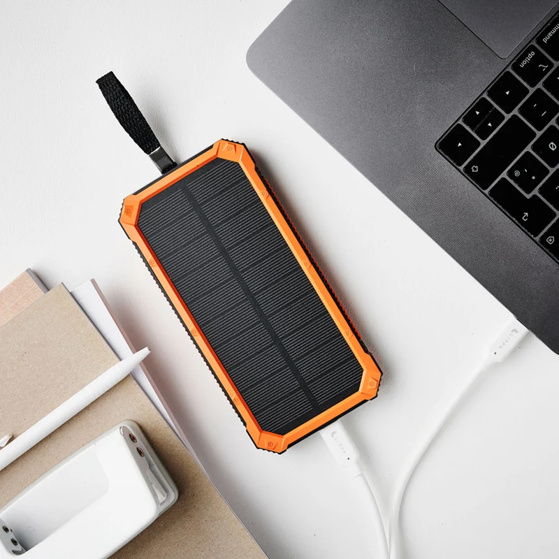 Lippa 10.000 mAh Solcelle Powerbank, 2 x USB-A Output