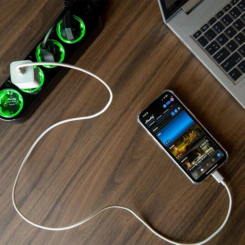 Shelly Extensão Inteligente Multiprotocolo com 4 Tomadas e Medição Individual 1,5m -Shelly Power Strip 4 Gen4 Black em Preto
