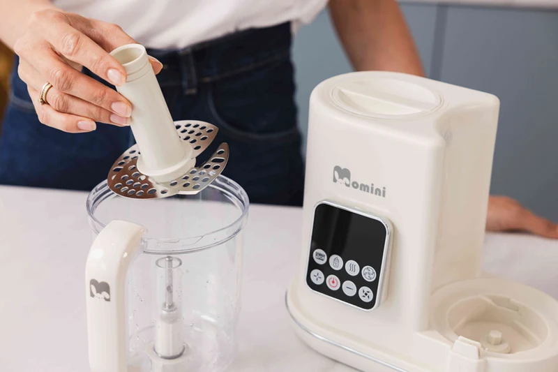 Momini MiniChef - 7-i-1 dampblender til babymad med flaskevarmer