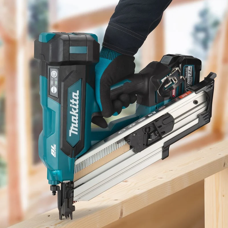 Nailer Makita BN001GD201 40V 2.5Ah