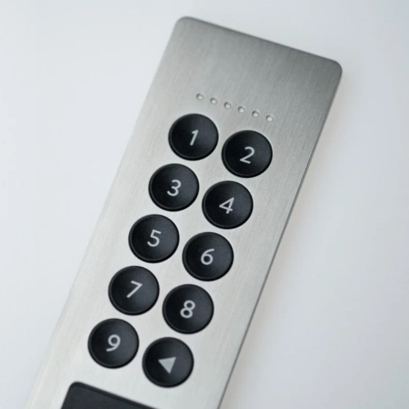 Nuki Keypad 2.0 Pro - Teclado Inteligente com código + Impressão digital