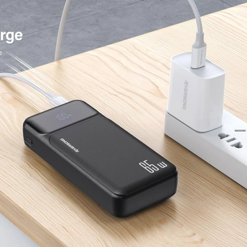 Riversong Phantom Pro 65W USB-C PD 20.000 mAh powerbank, Sort