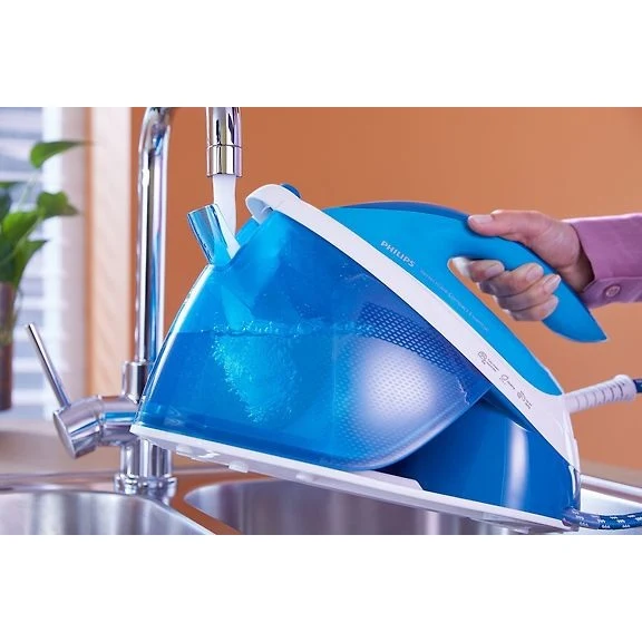 Philips GC6840/20 PerfectCare Compact Essential Steam Station