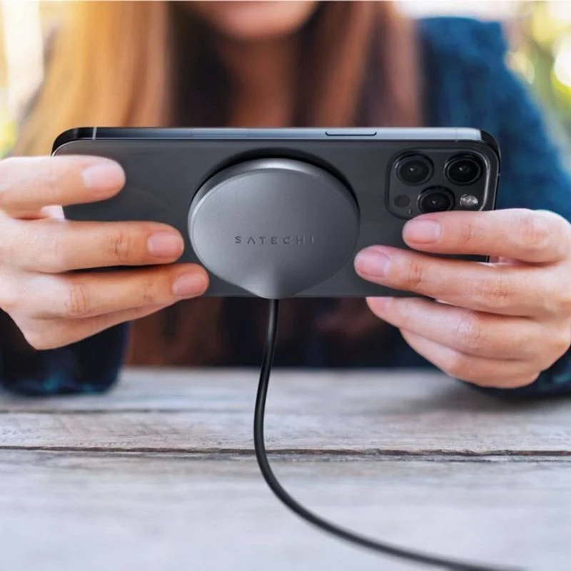Satechi 7,5W Magsafe Magnetisk Trådløs Oplader, Sort